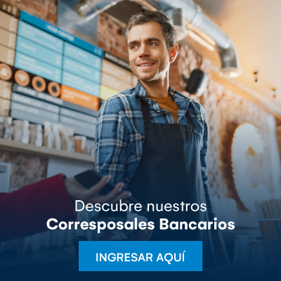 Mujer feliz disfrutando de retirar efectivo sin tarjeta de debito en los corresponsales bancarios del banco de occidente